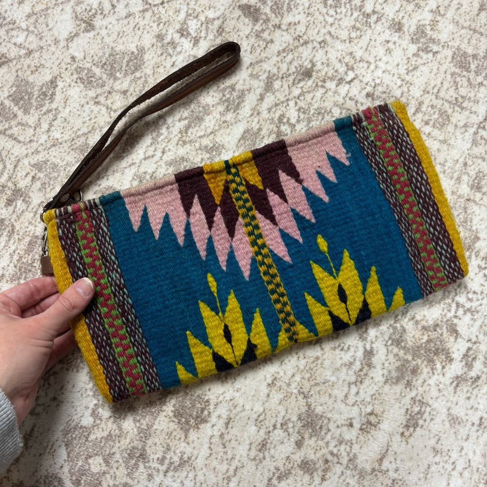 Southwest Woven Print Wristlet Clutch